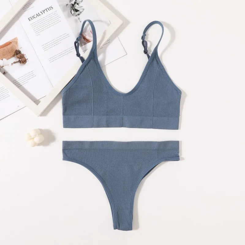 Women Seamless Bra Set Push Up Bras V-neck Tops High Rise Briefs Seamless Underwear Wire Free Brassiere Sexy Lingerie Set