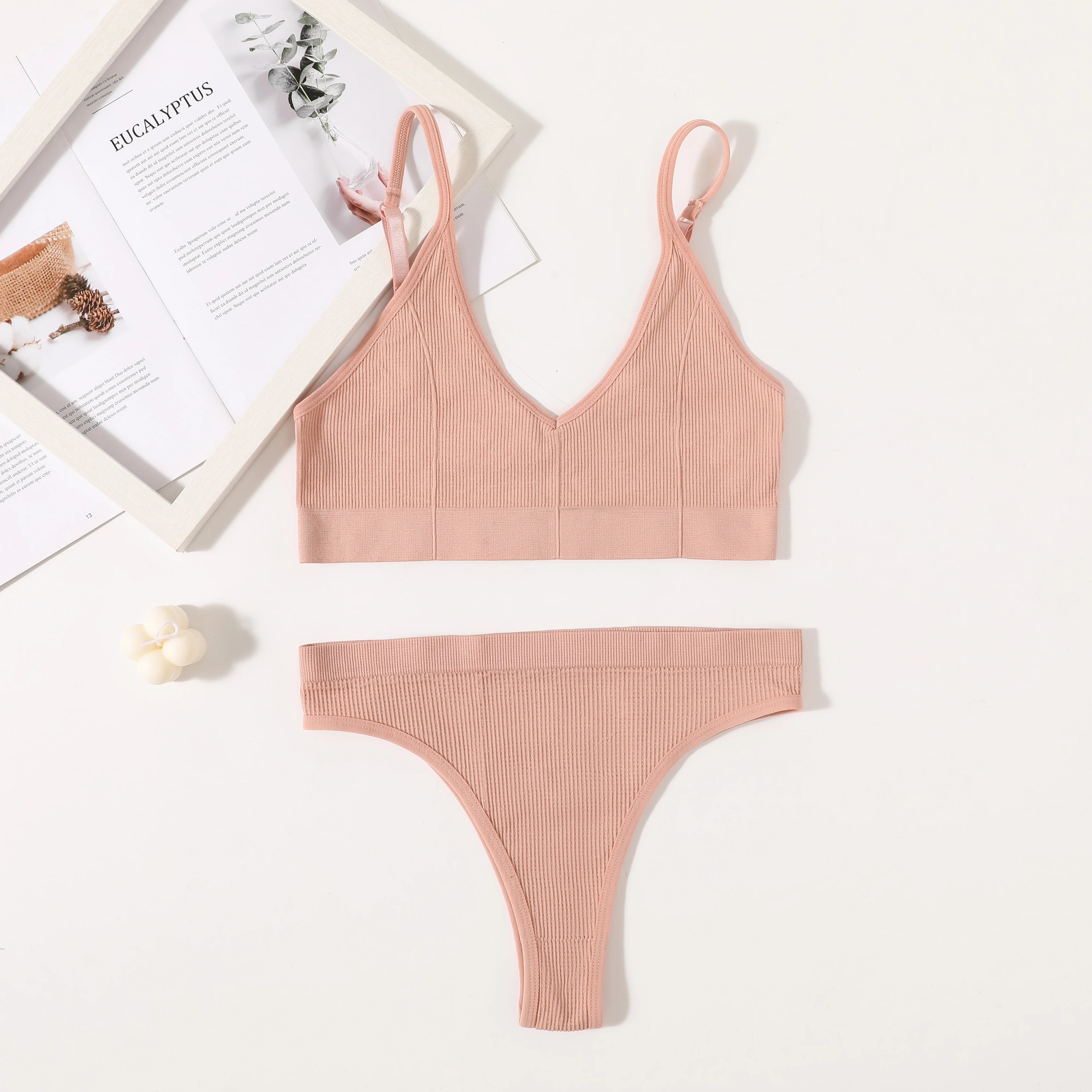 Women Seamless Bra Set Push Up Bras V-neck Tops High Rise Briefs Seamless Underwear Wire Free Brassiere Sexy Lingerie Set
