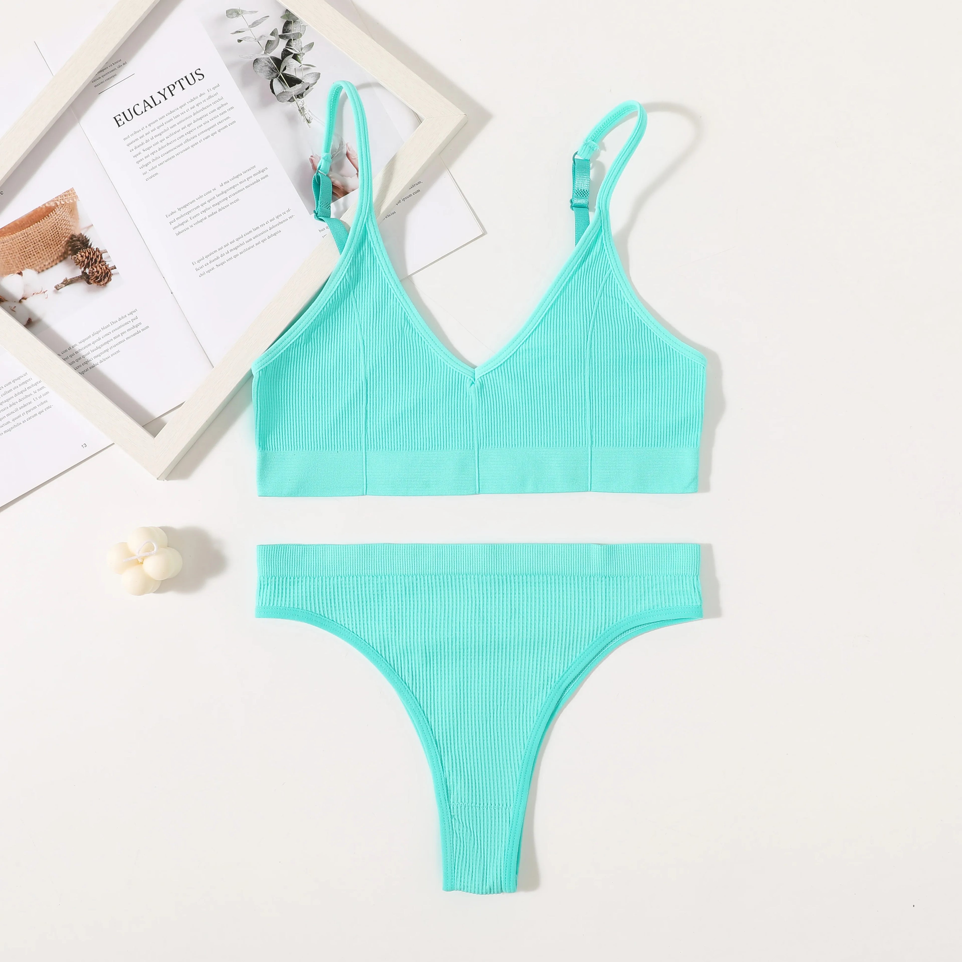 Women Seamless Bra Set Push Up Bras V-neck Tops High Rise Briefs Seamless Underwear Wire Free Brassiere Sexy Lingerie Set