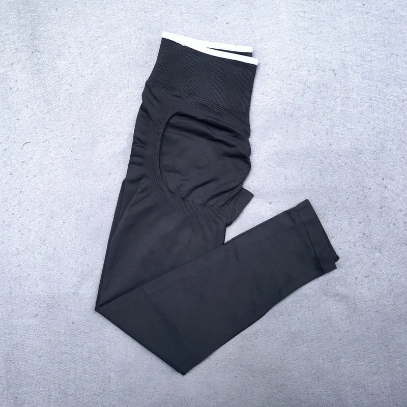 Fitness Legging Set Seamless Yoga Set Women Sportswear Scrunch Bum Gym Leggings Strappy Sports Bra 2 Piece Workout Clothes
