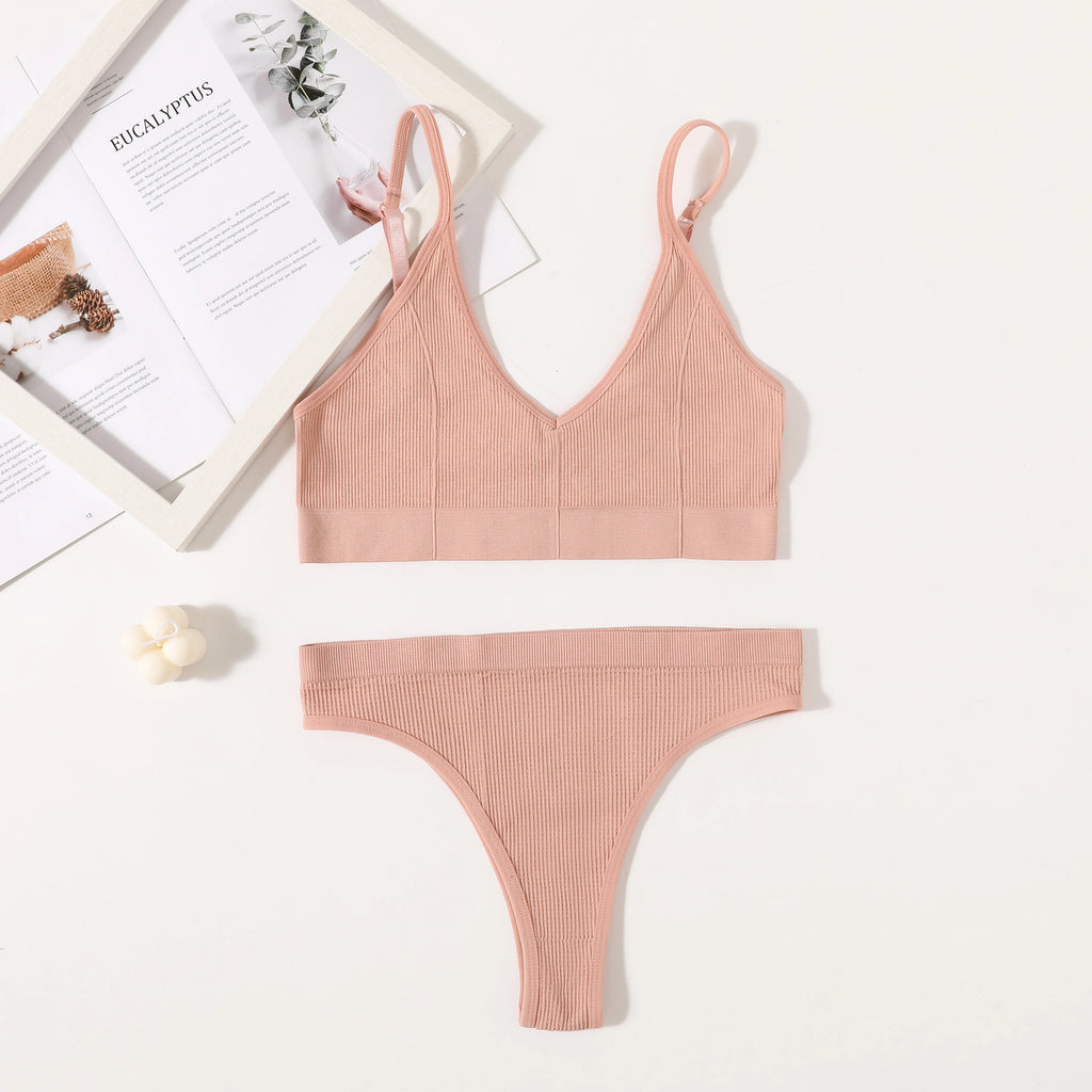 Women Seamless Bra Set Push Up Bras V-neck Tops High Rise Briefs Seamless Underwear Wire Free Brassiere Sexy Lingerie Set